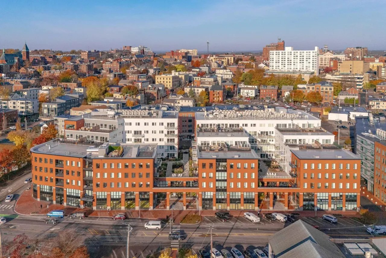 New Listing! 383 Commercial Street, 305, Portland, ME 04101 – $650,000