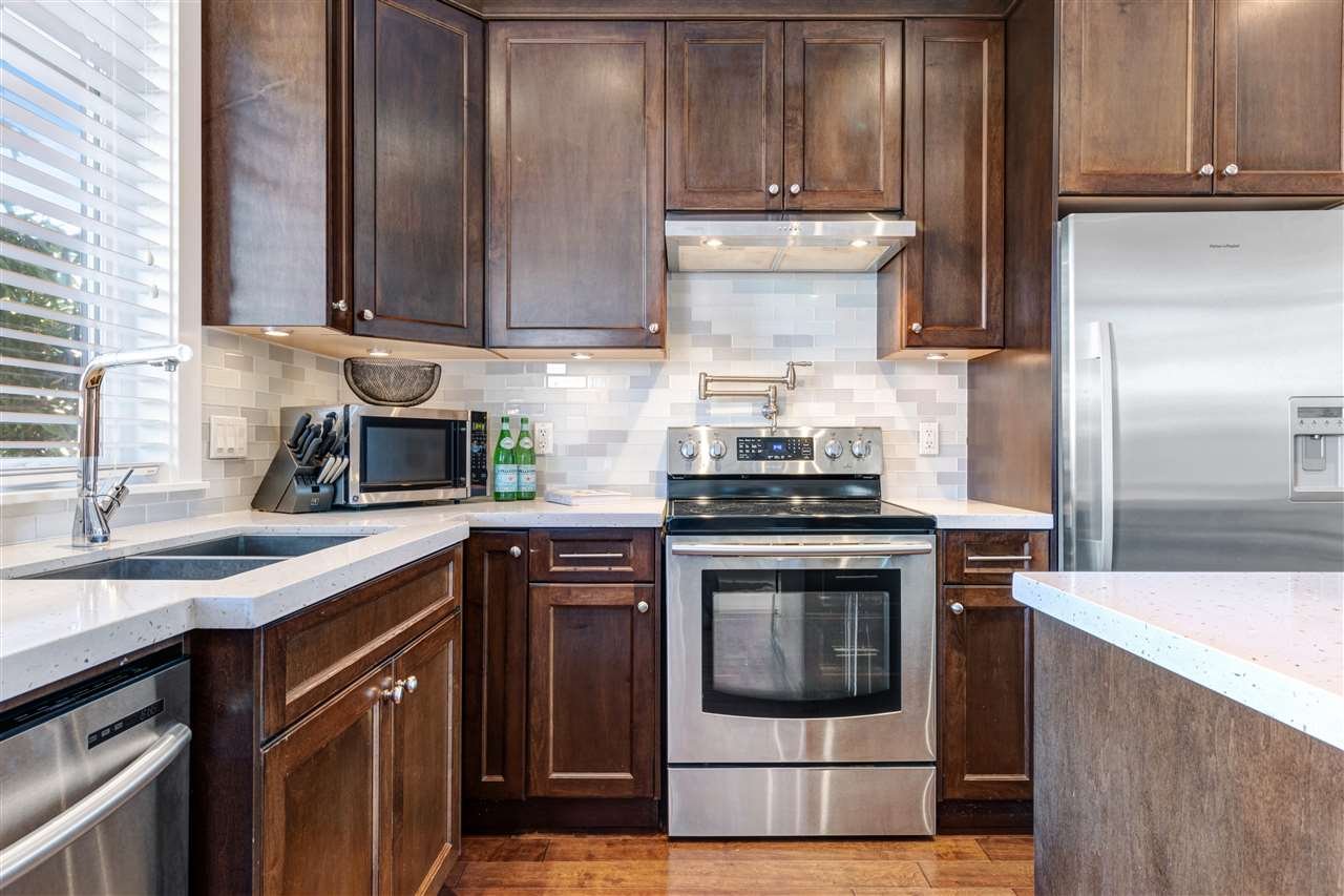 617 Mahon Avenue, North Vancouver