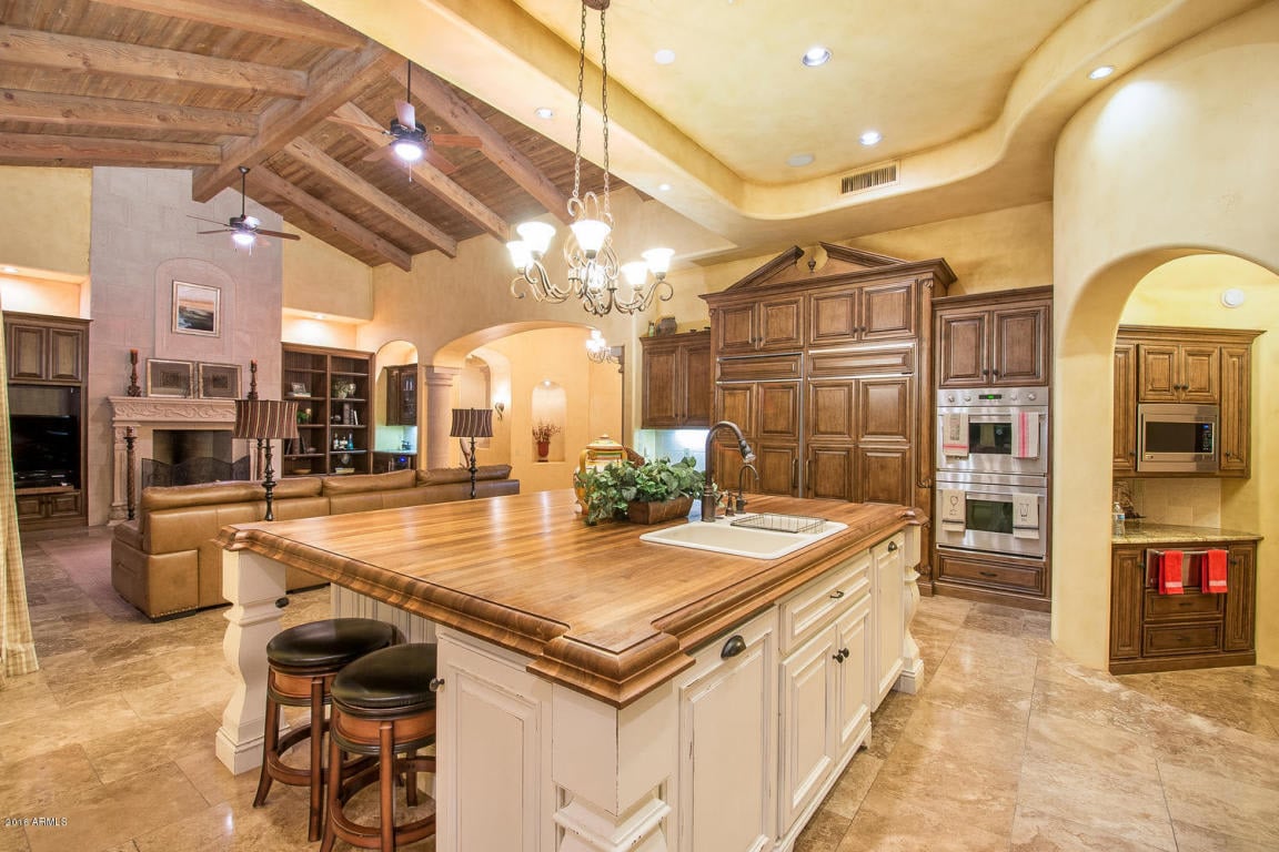 4332 N Desert Oasis Cir
