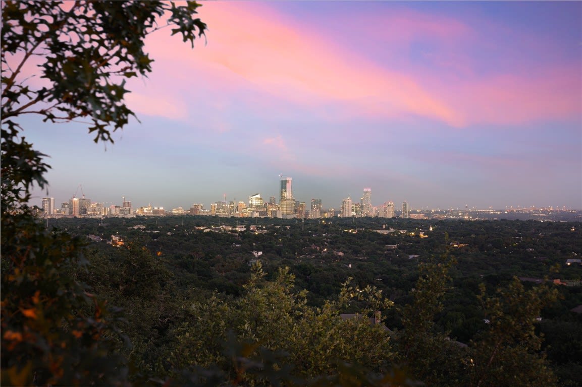 3412 Mount Bonnell Dr