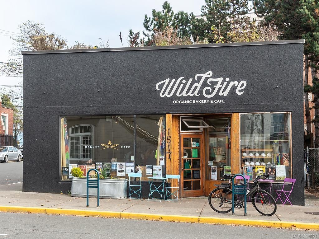 302-848 Mason St