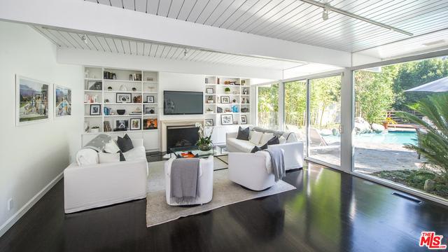 Villa Pristine