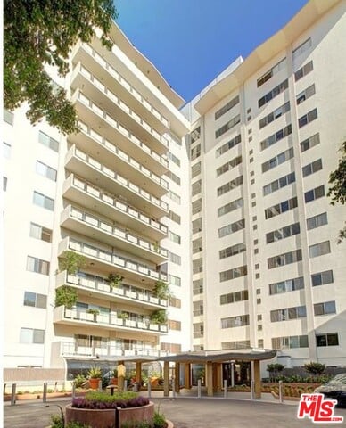 1155 North La Cienega Boulevard, Unit 808