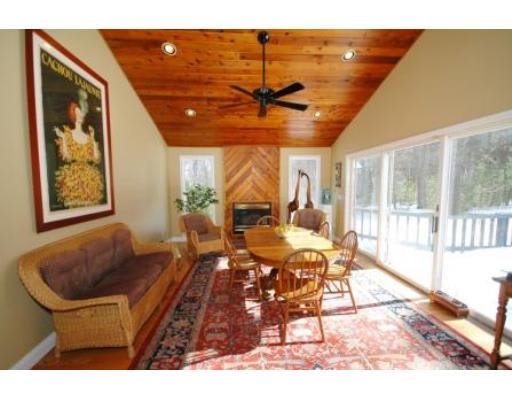 15 Horseshoe Drive