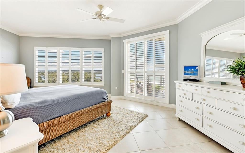 2050 Benjamin Franklin Drive Unit: B903