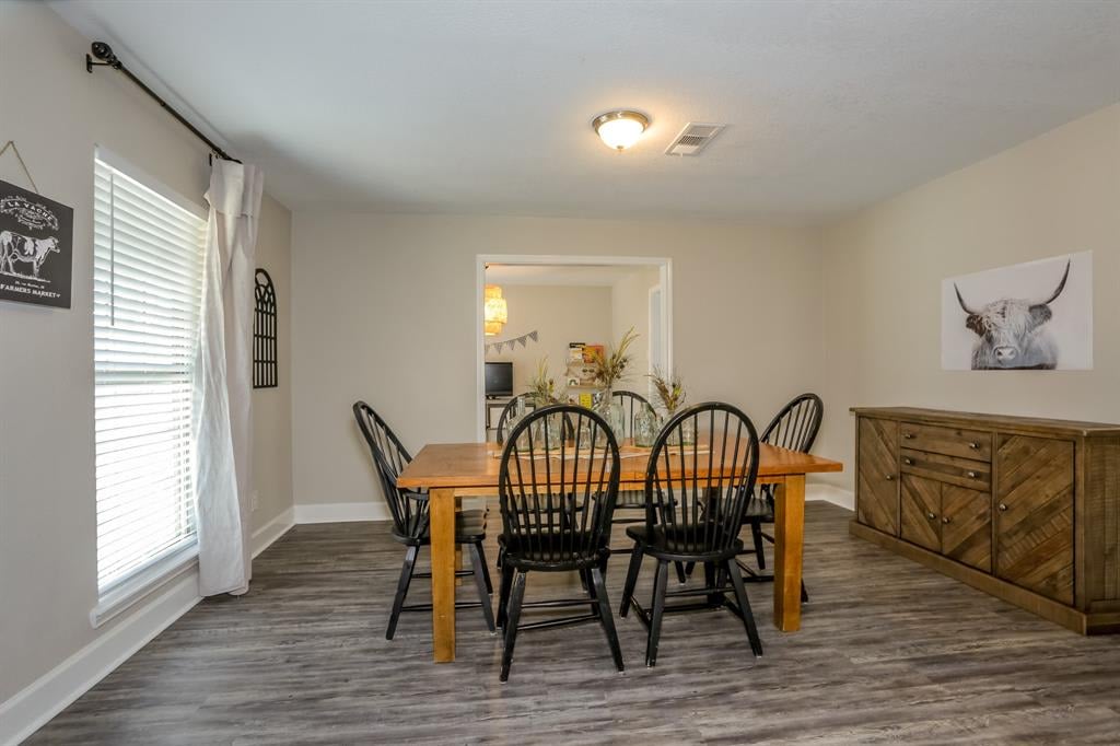 215 Acorn Tree Court