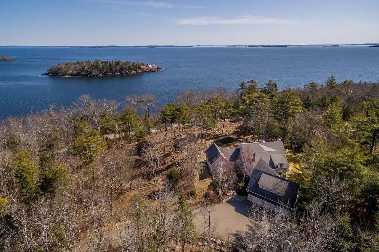 Home for Sale – 4 Beacon Avenue, Camden, ME – $2,350,000
