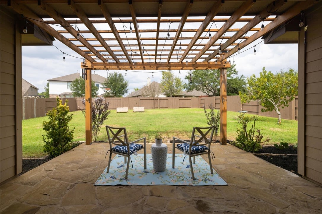 594 Ledge Stone Dr