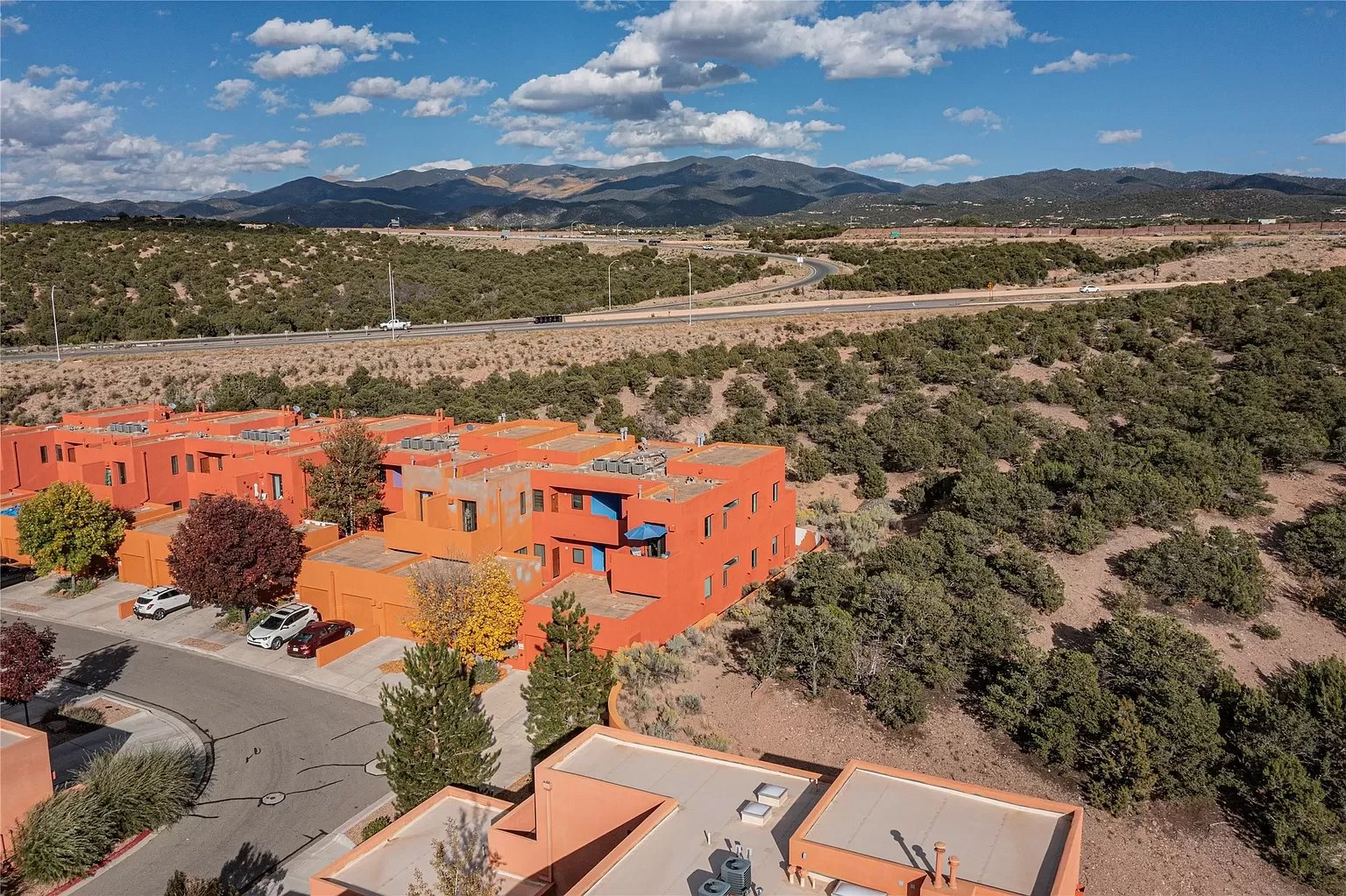 604 Avenida Villa Hermosa #201