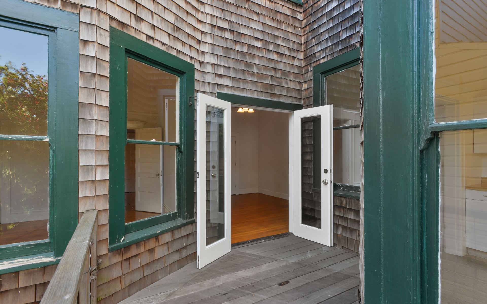70-72 6th Ave