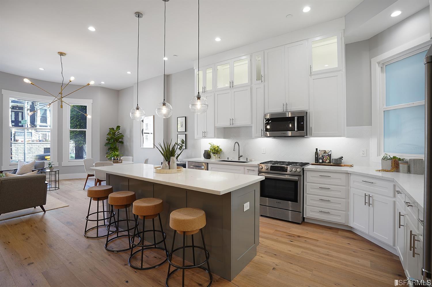 829 Oak