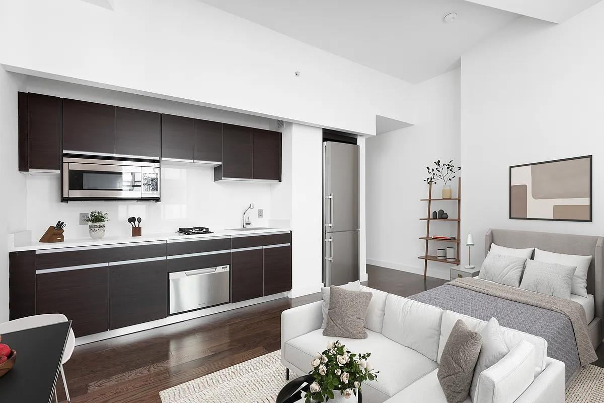 116 John Street, Apt 3204