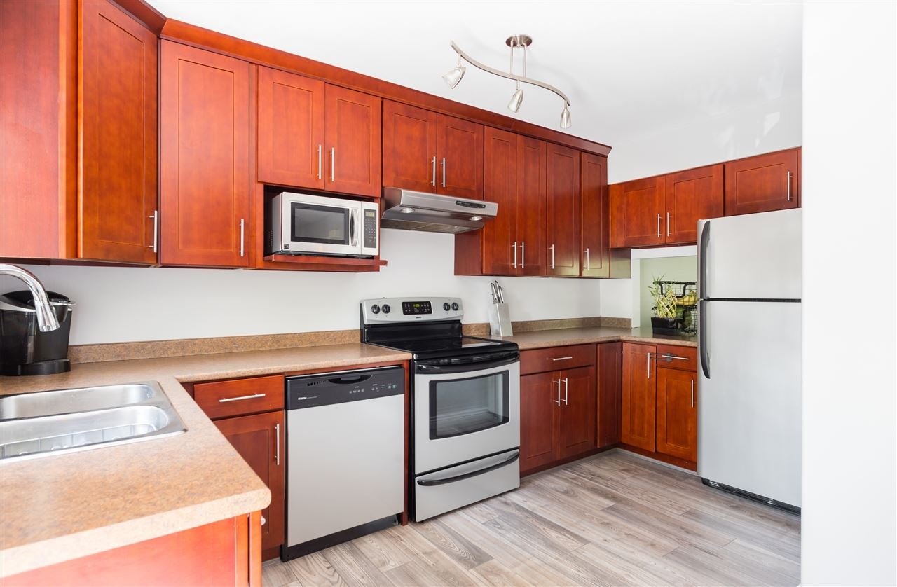 43-2450 Lobb Ave