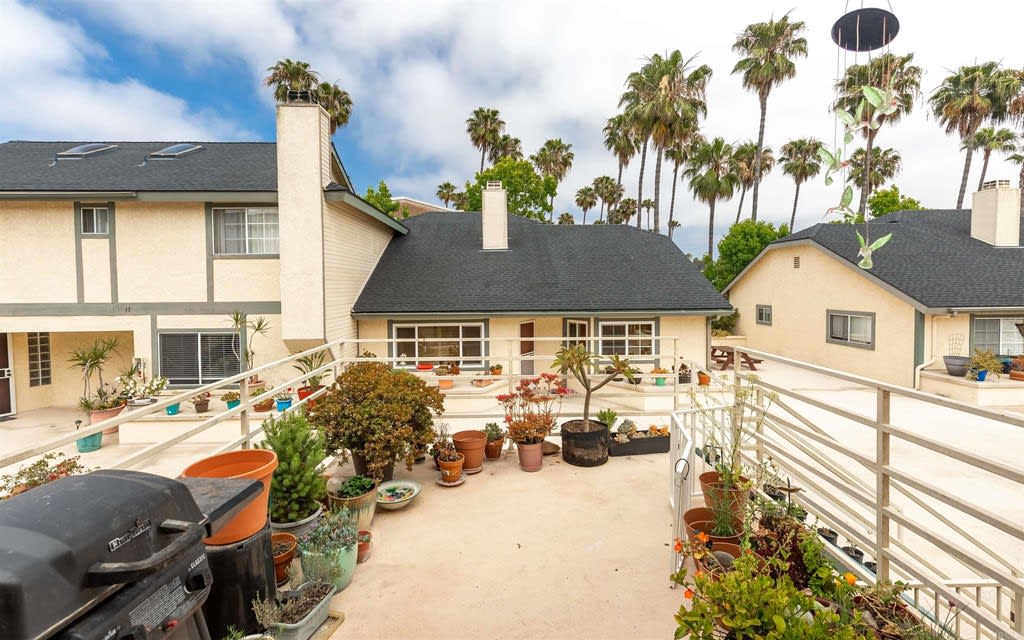 1024 Laguna Dr, Unit 9
