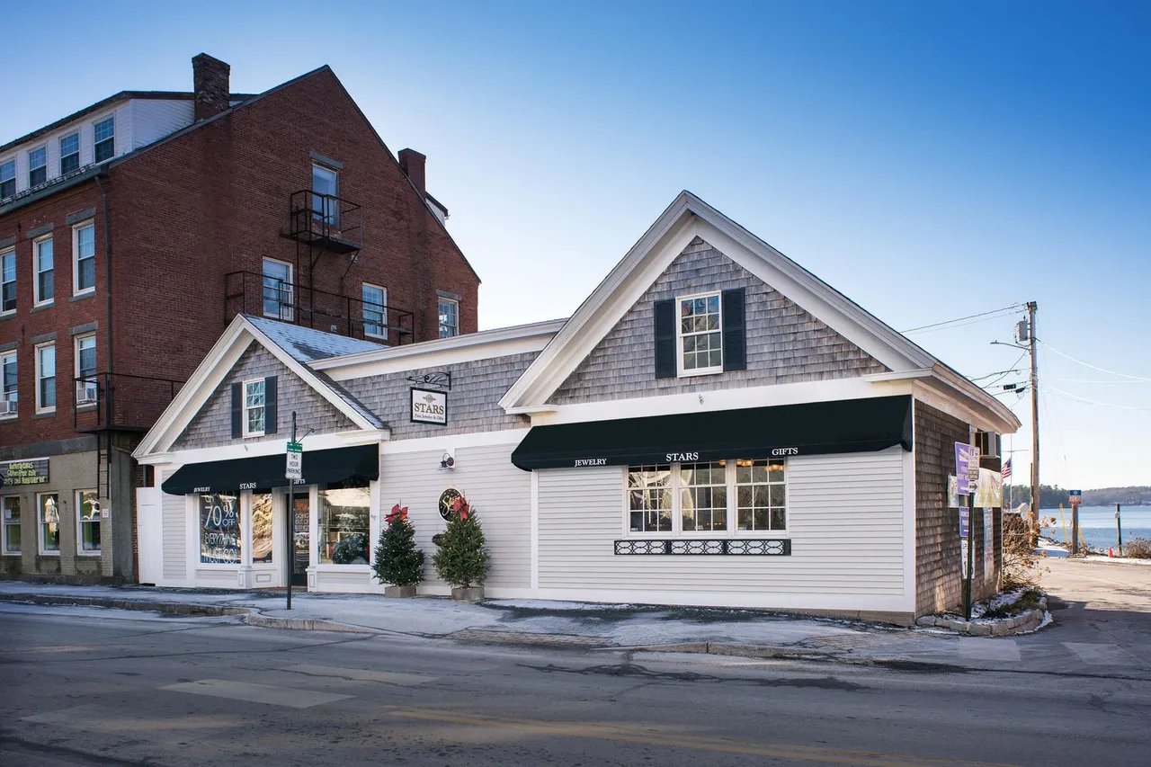 New Commercial Listing! 65 Main Street, Damariscotta, Maine – $795,000