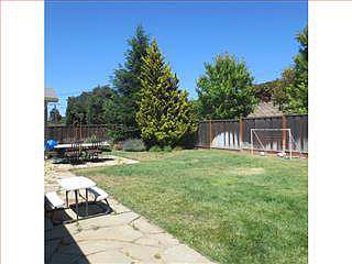 20271 Portola Dr