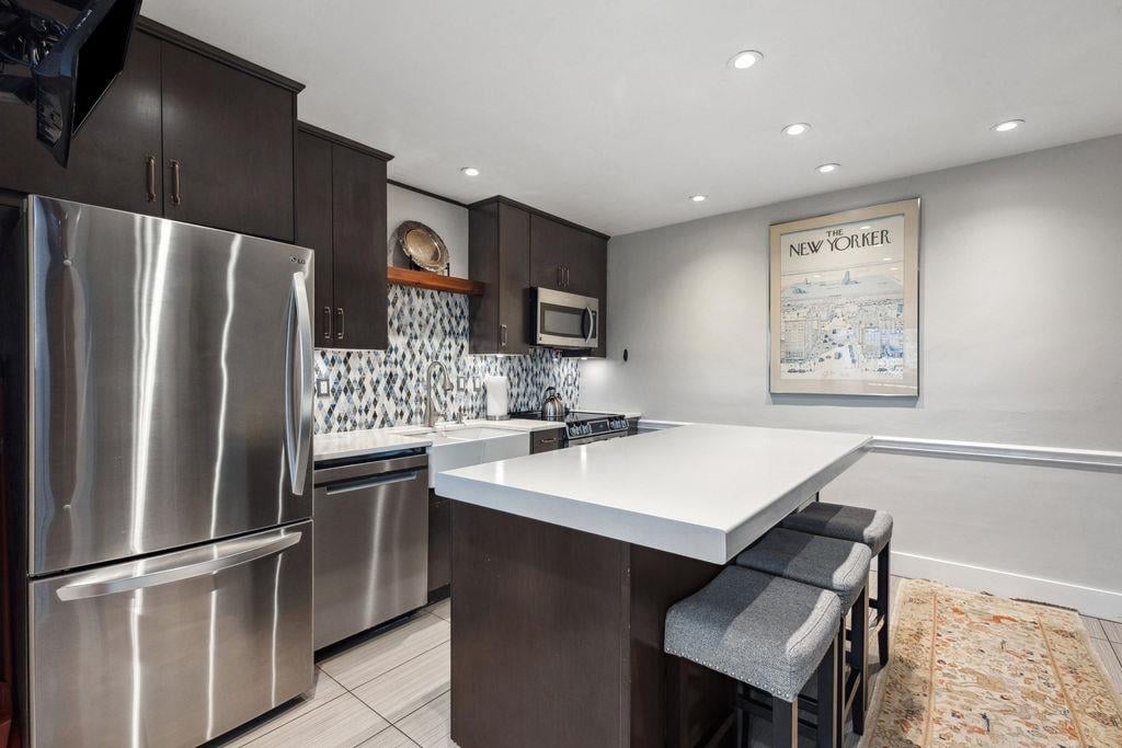 3341 E Georgia Street, Vancouver