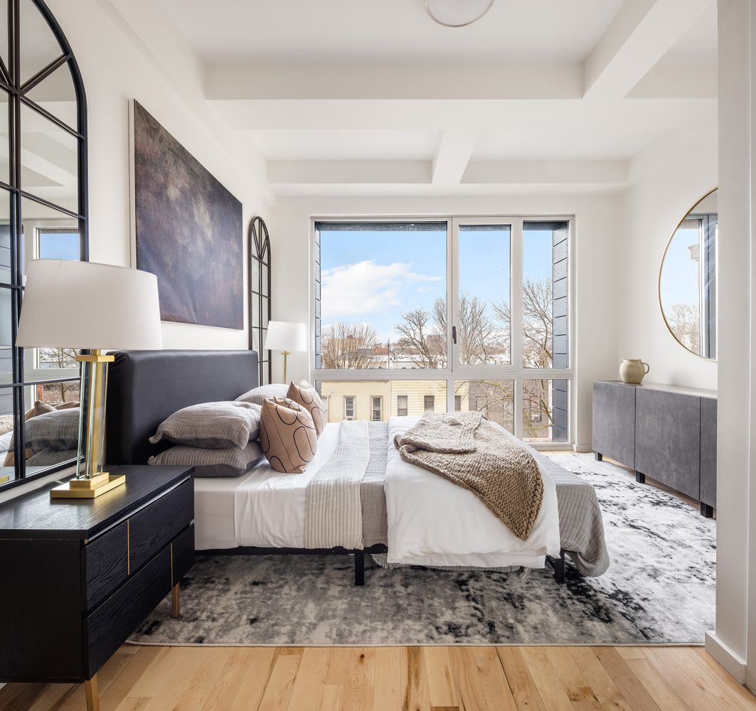 1064 Hancock Street, Unit 301