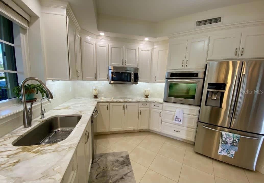 940 Gulf Blvd Unit 200