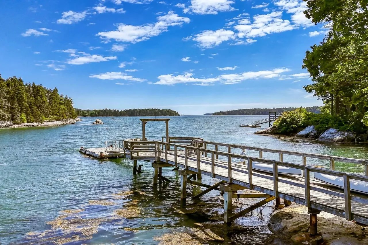 New Listing! 1230 Back Cove Road, Waldoboro, ME 04572 – $995,000