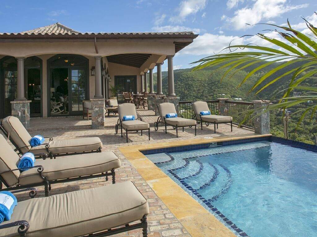 CARIBBEAN PALM VILLA