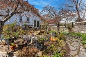 1636 Hollywood Cres