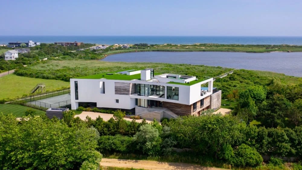 This $30 Million Hamptons Manse Is Like a Modernist Country Club on the Ocean