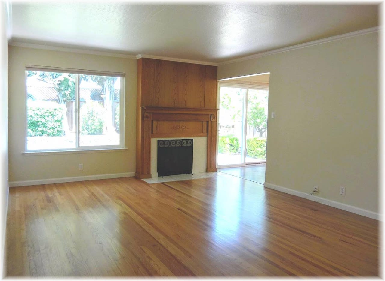 393 Herrick Ave