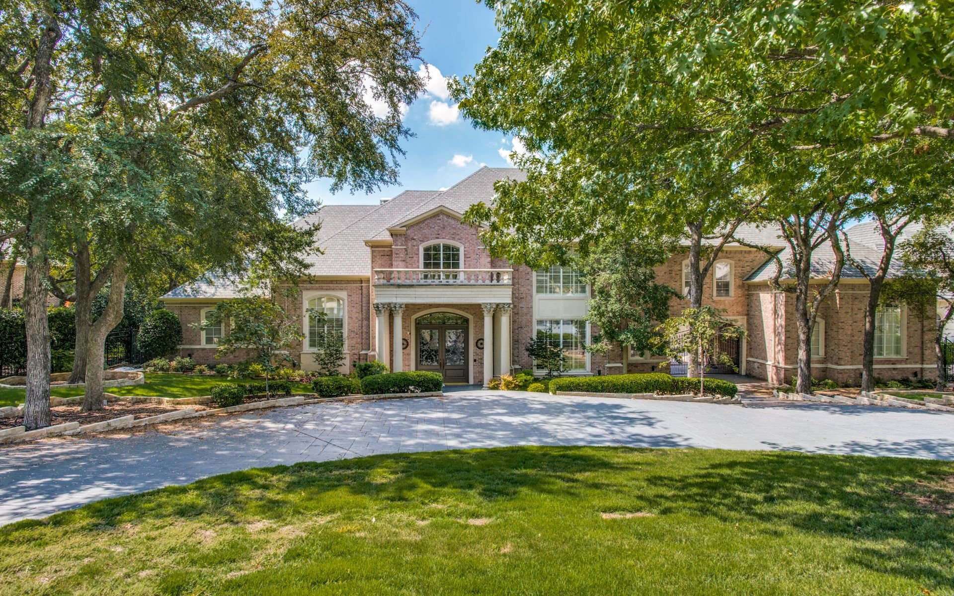 Starwood Estate Home on Coveted Creek Lot!