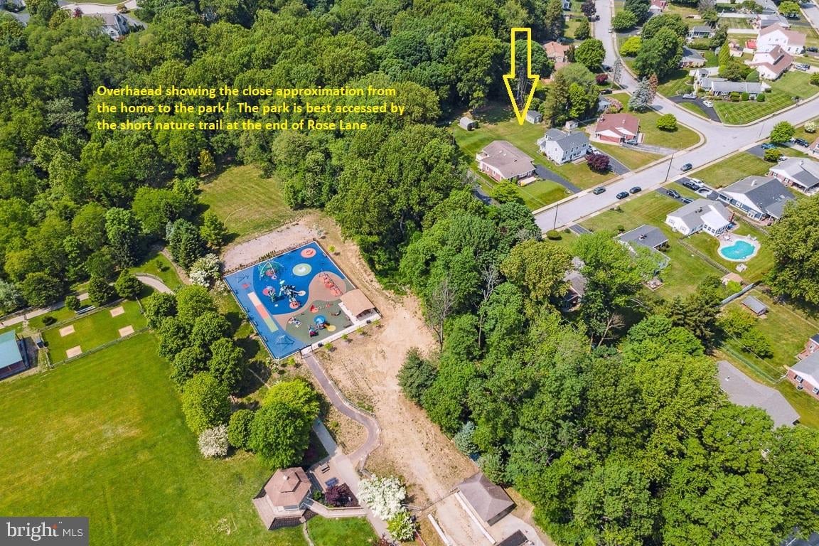 320 Rose Ln