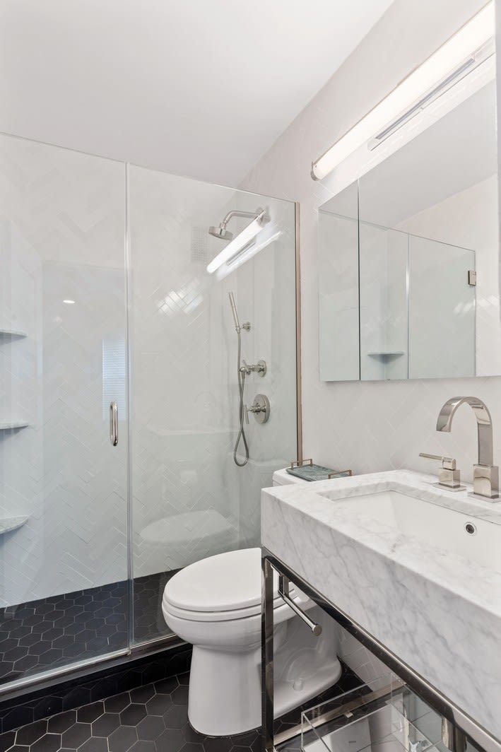 14 Horatio Street Unit 7C