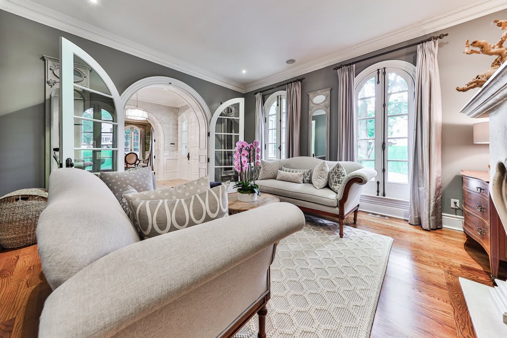 1532 Douglas Drive, Mississauga