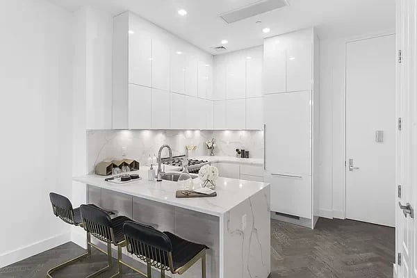 88 Withers St. Unit: 7-A