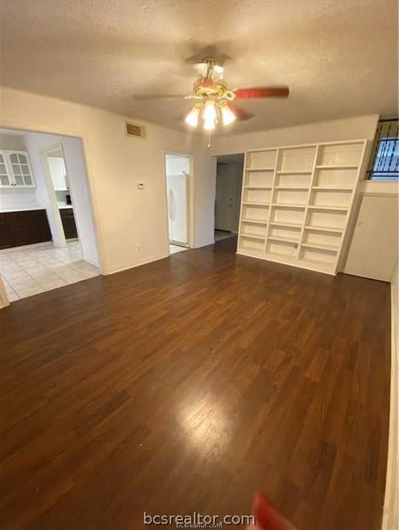 3808 Plainsman 