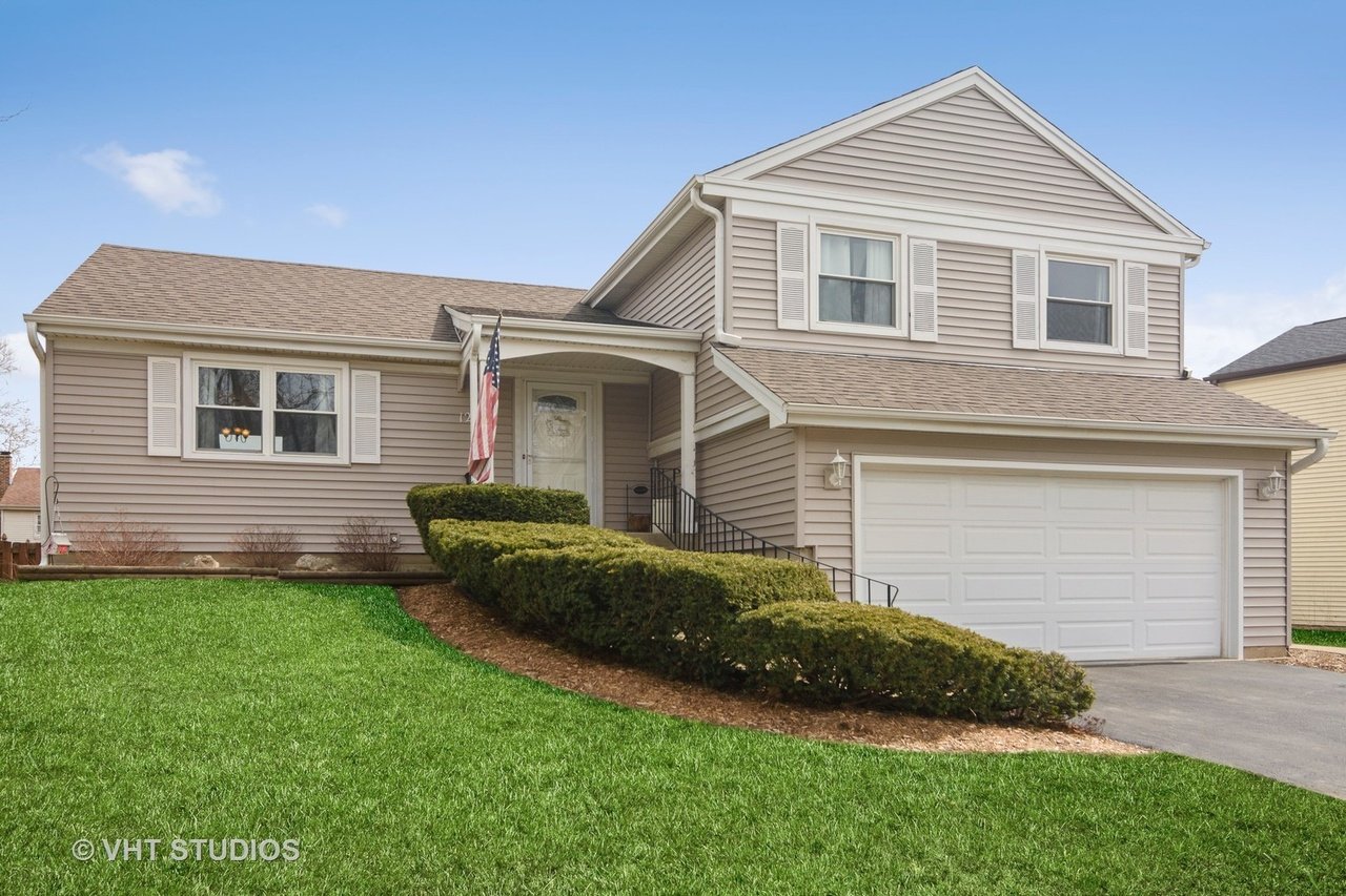 1211 S Appletree Ln