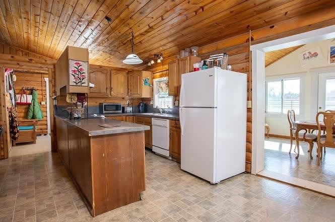 6010 Pleasant Hollow Trail
