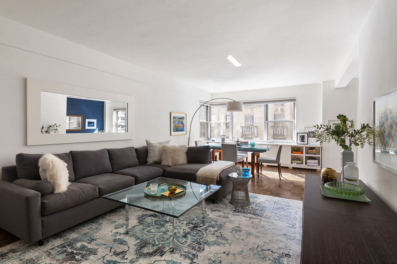 11 5th Ave, Unit 4F