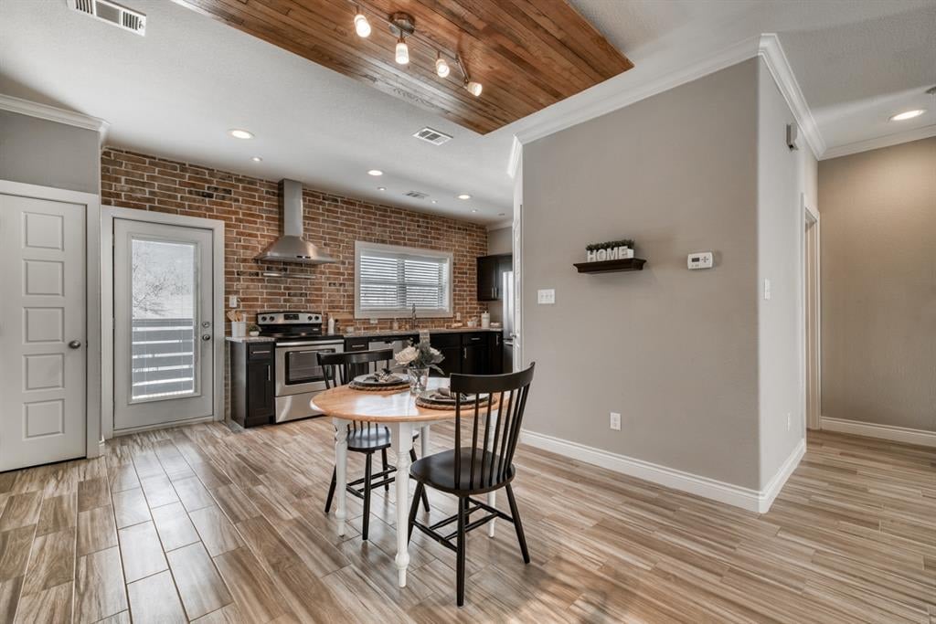 210 W 31st St Bryan, Tx 77803