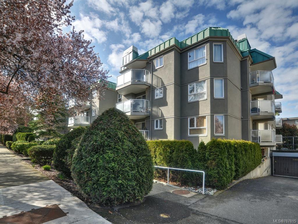 102-2520 Wark St, Victoria