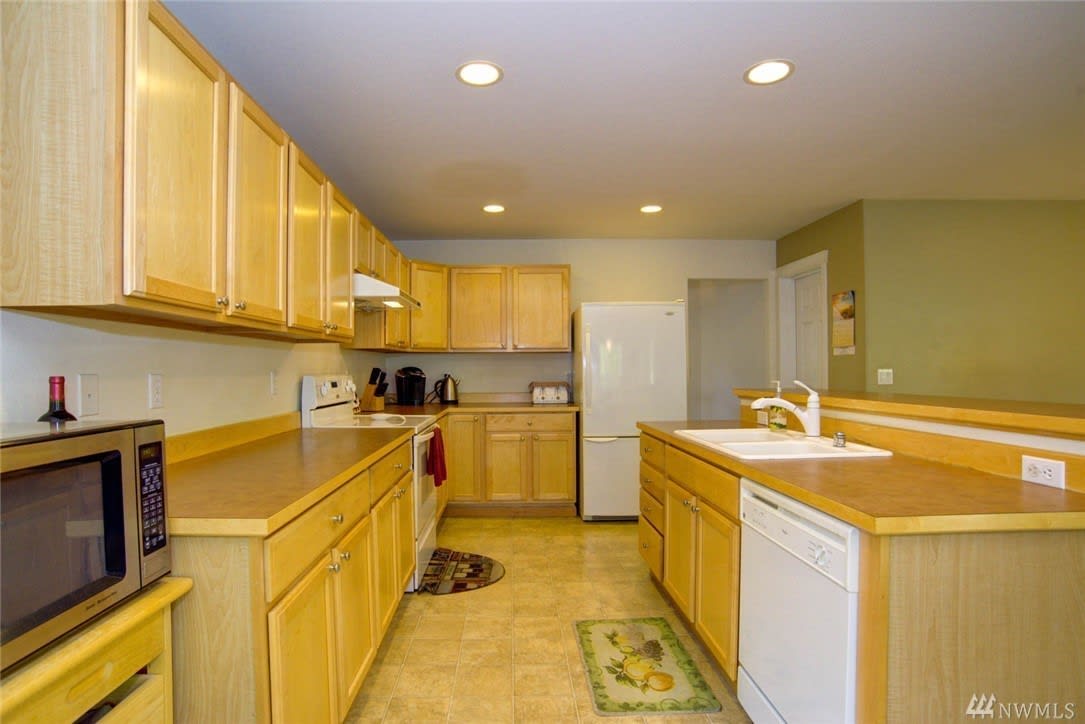 18234 171st Ct SE
