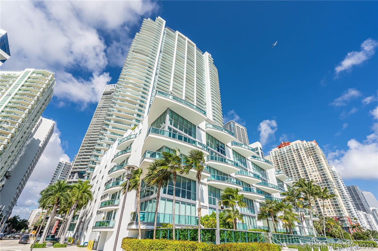 1331 Brickell Bay Dr #2705