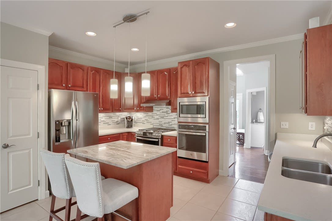 1403 Field Club Ct