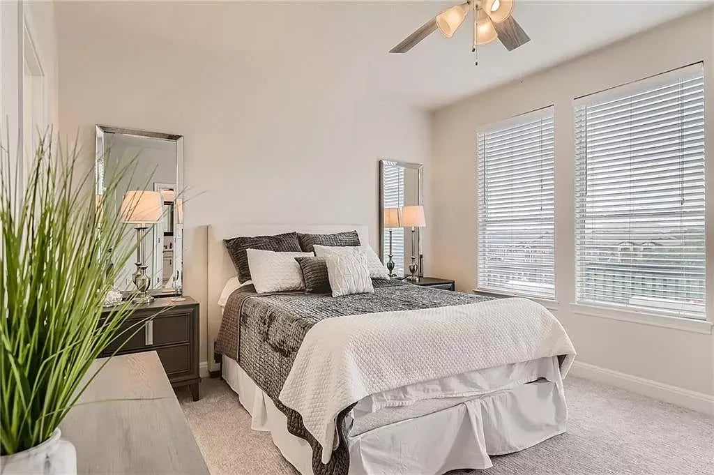 232 Sunrise Ridge Cv
