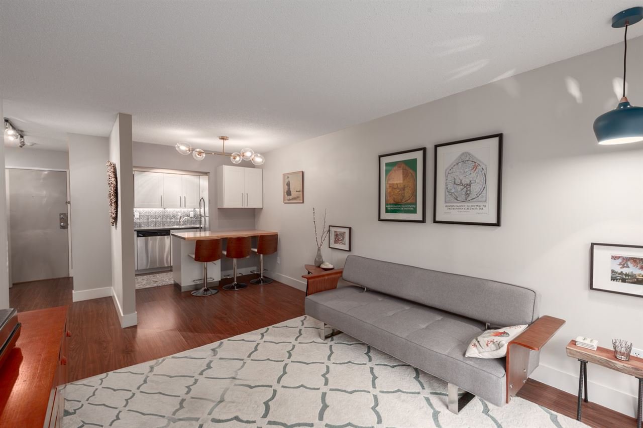 307-1718 Nelson St