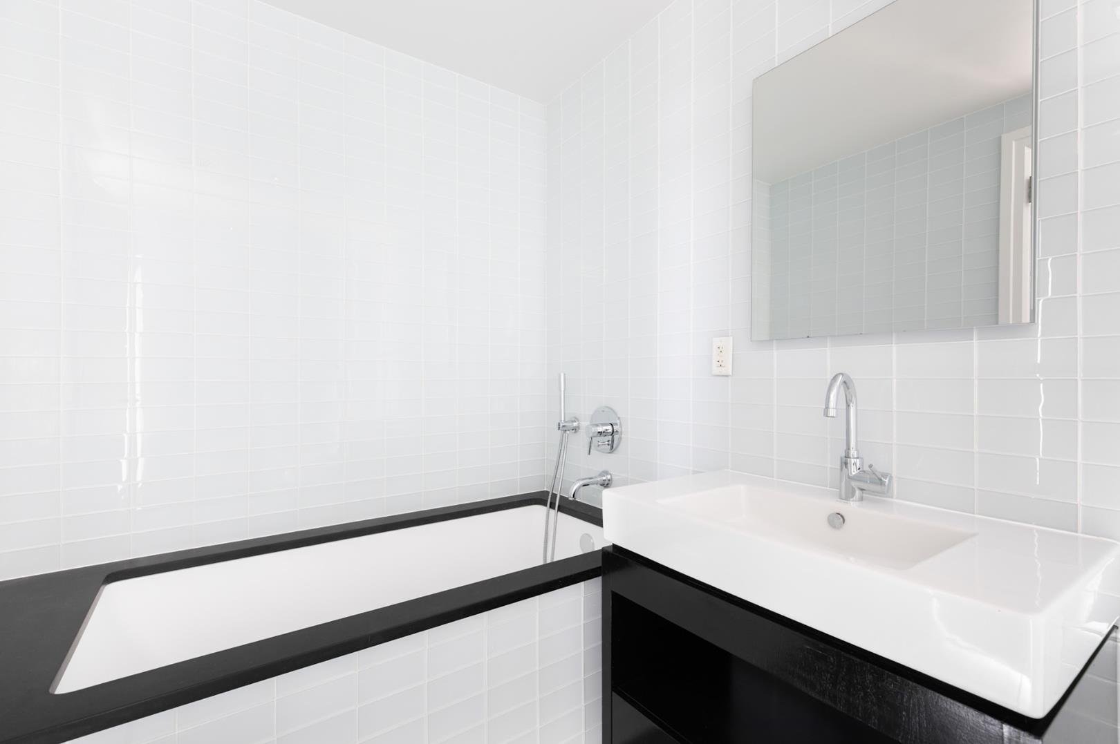 554 West 54th Street, Apt PH-E