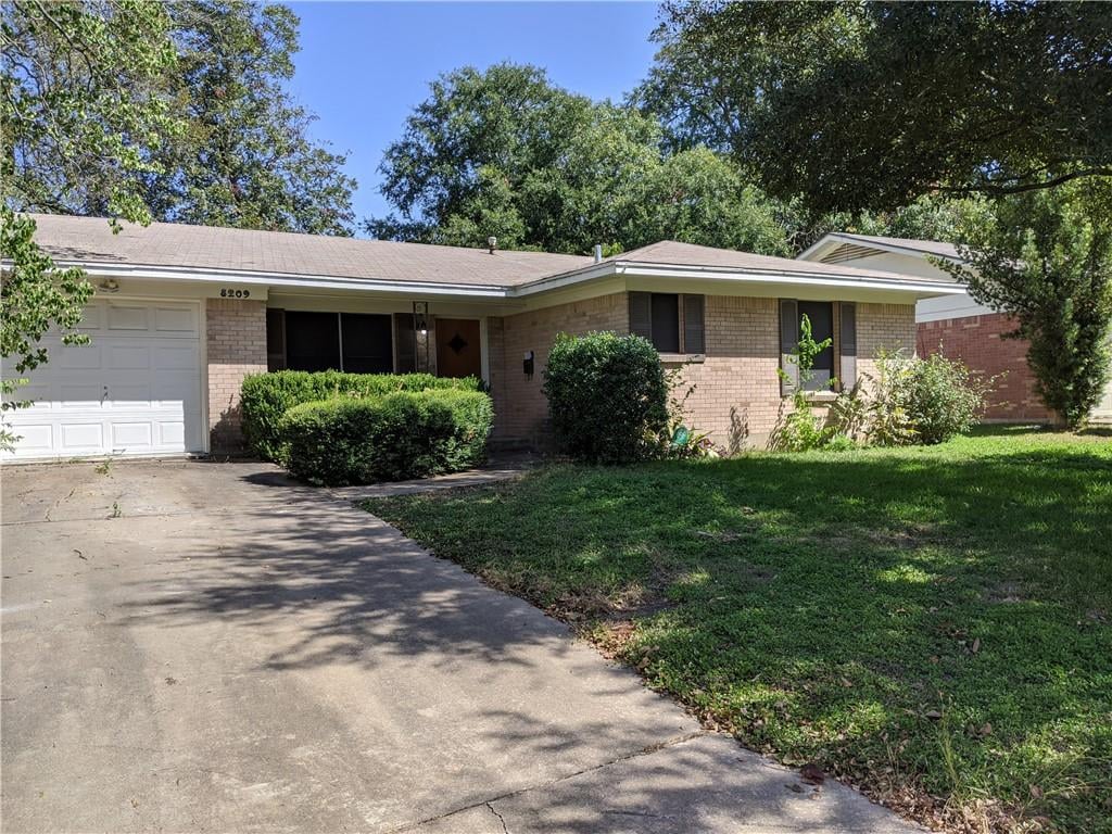 8209 Easter Cove