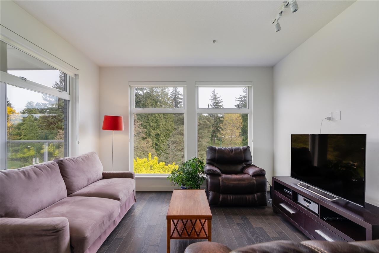 509-4867 Cambie St