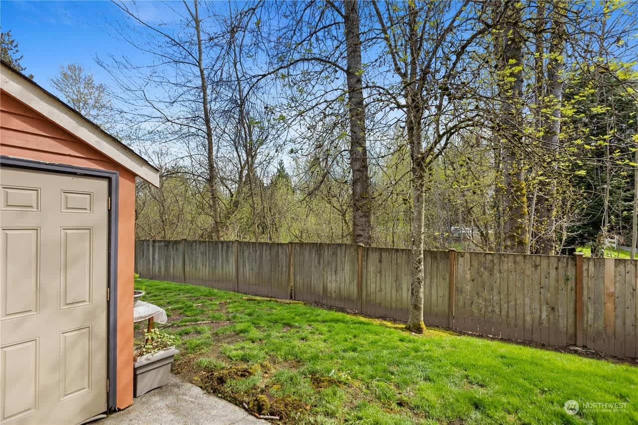 412 Center Rd #E2