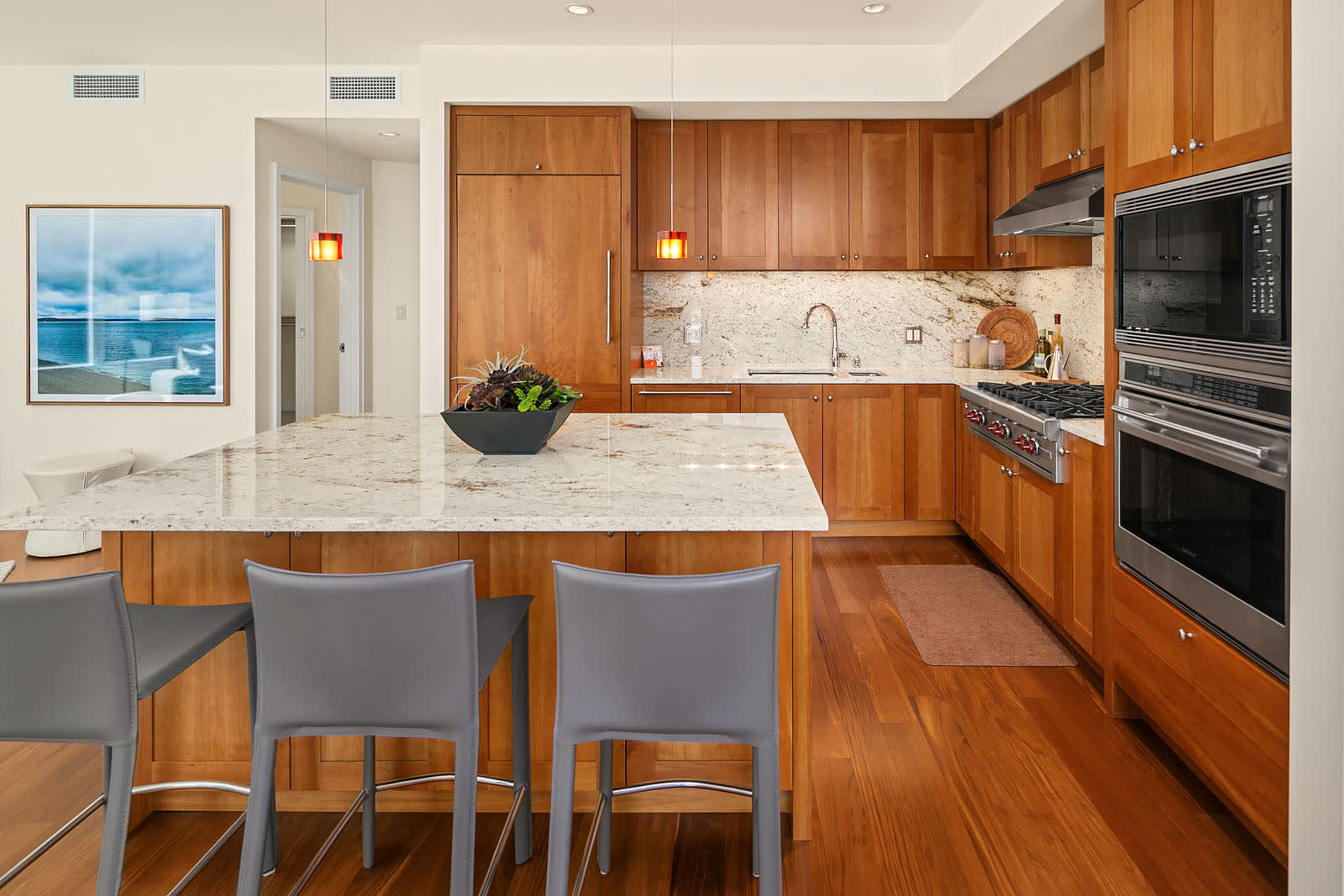 500 106th Avenue NE, Unit 807