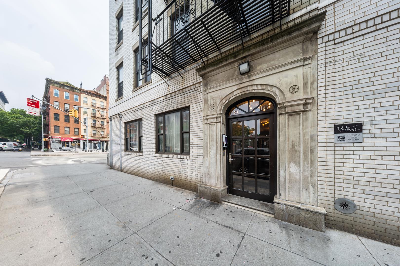 152 Thompson Street, Apt 1-E